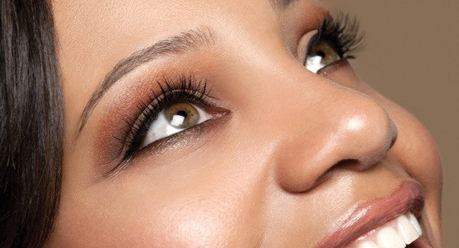 How To: Fake Lashes
