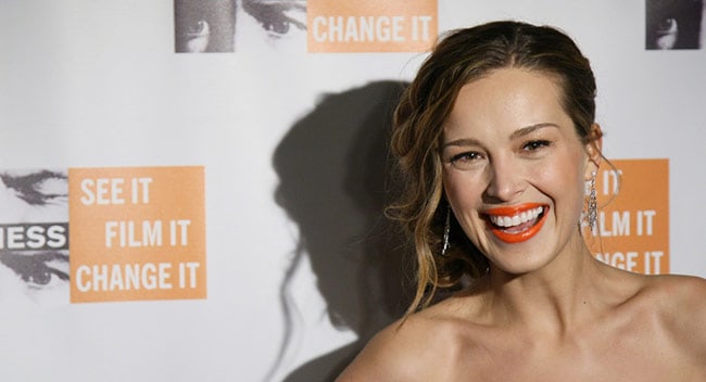 How To: Orange Makeup