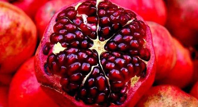 In Season: Pomegranates