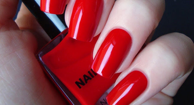 Red Nail Romance