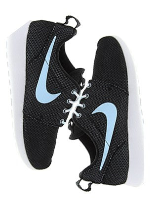 Nike Roshe Run Sneaker