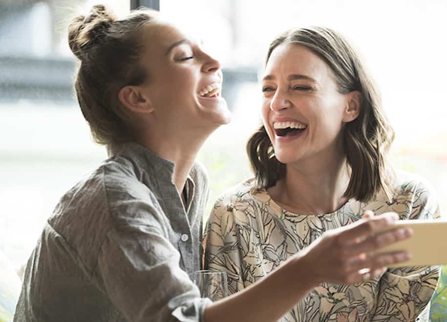 10 HABITS OF HAPPY WOMEN
