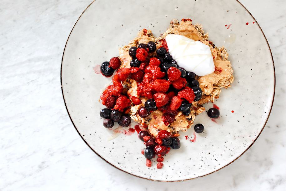 2-INGREDIENT OATS PANCAKE