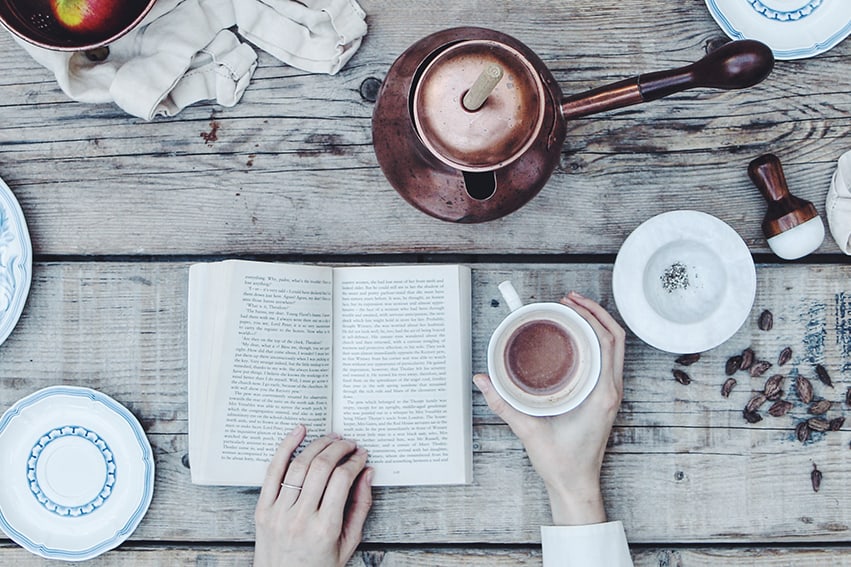 SWIISH BOOK CLUB