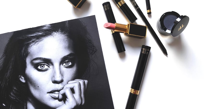 NAIL A SMOKEY EYE