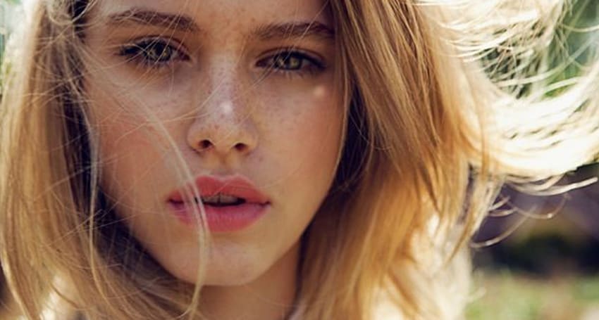 EARTH-LOVING LIPPY
